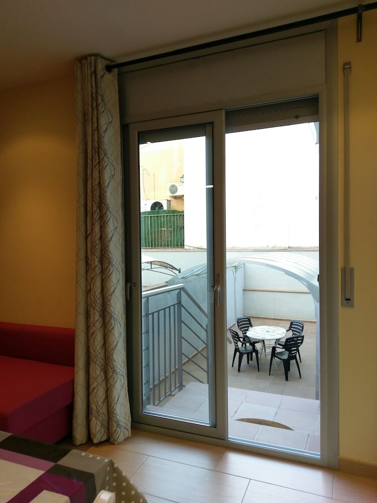 Фото Bed and Go Apartments Lloret