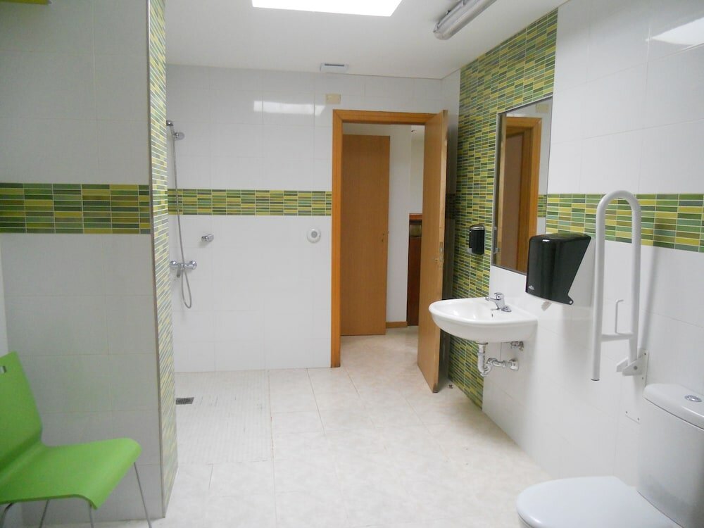 Фото Albergue La Estación - Hostel