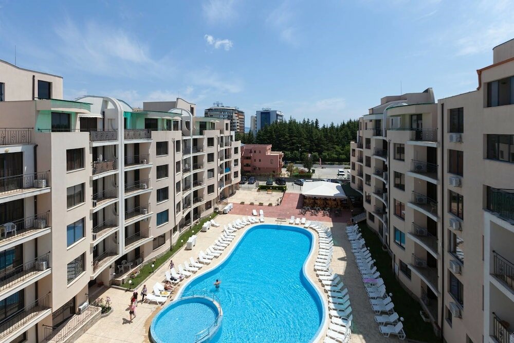 Фото One Bedroom Apartment with Balcony