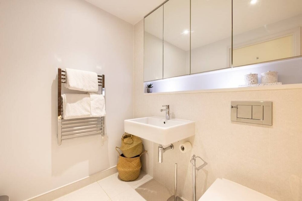 Фото The Kensington and Chelsea Arms - Modern 1bdr Flat