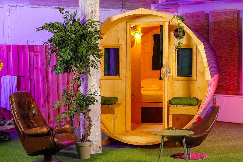 Фото Outside Inn