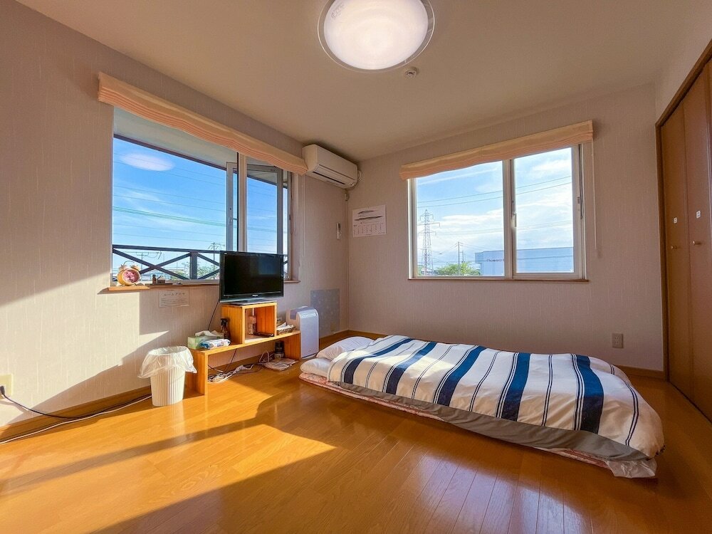 Фото Crane Tsuru