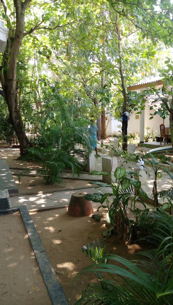 Фото Hangloose Arugambay