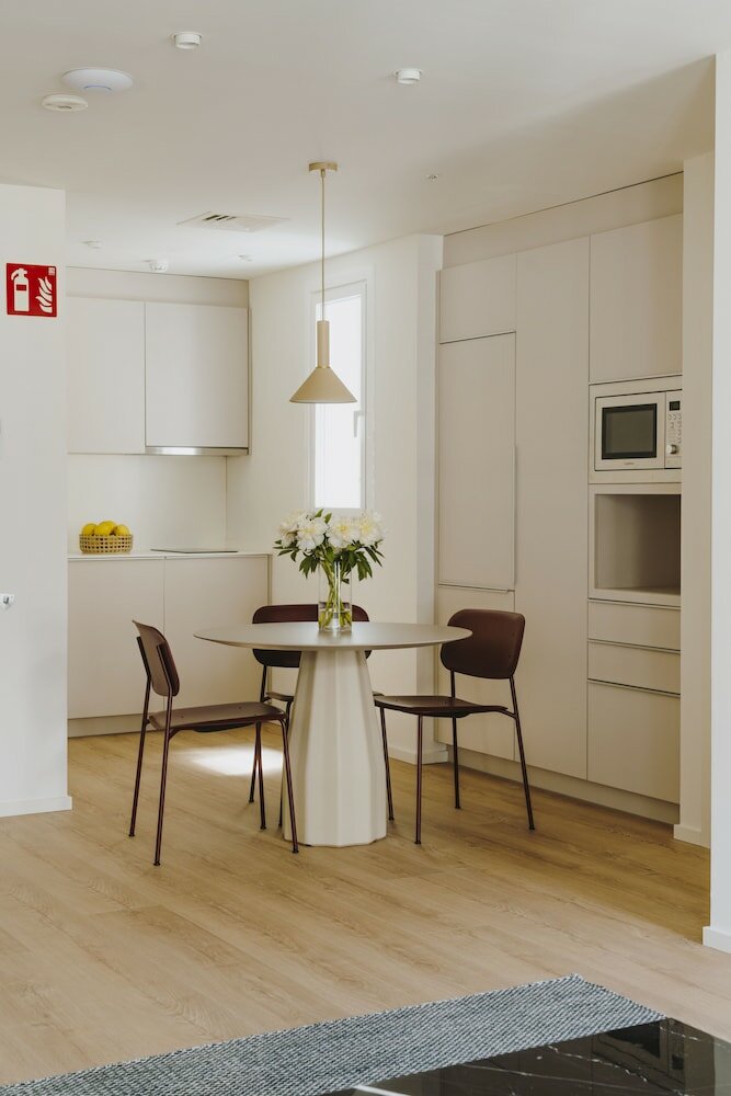 Фото The Passage Apartments