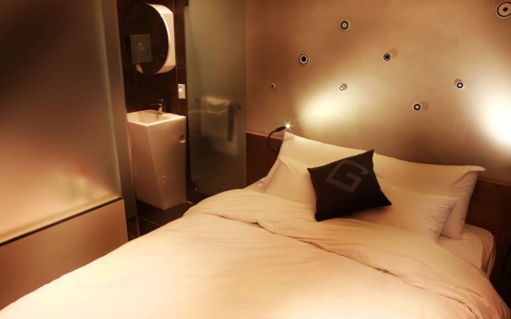 Фото Hotel Galaxy Tour Yeongdeungpo