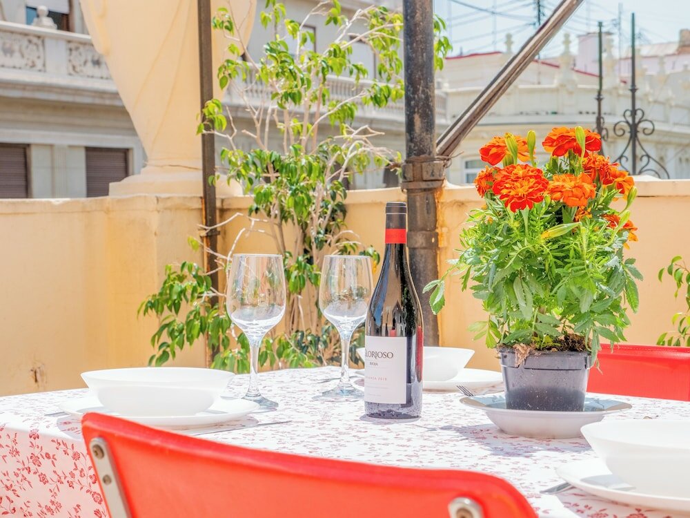 Фото Atico de lujo plaza ayuntamiento pet friendly