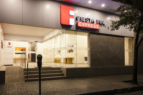 Гостиница Fiesta Inn Express Monterrey Centro в Монтеррее