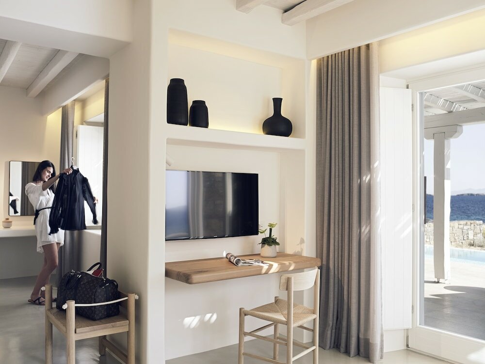 Фото Bill & Coo Coast Suites - Adults Only