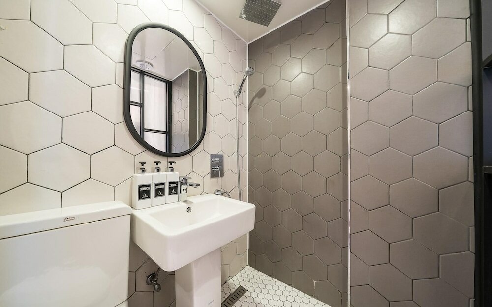 Фото Jongno Hotel Avenue 162