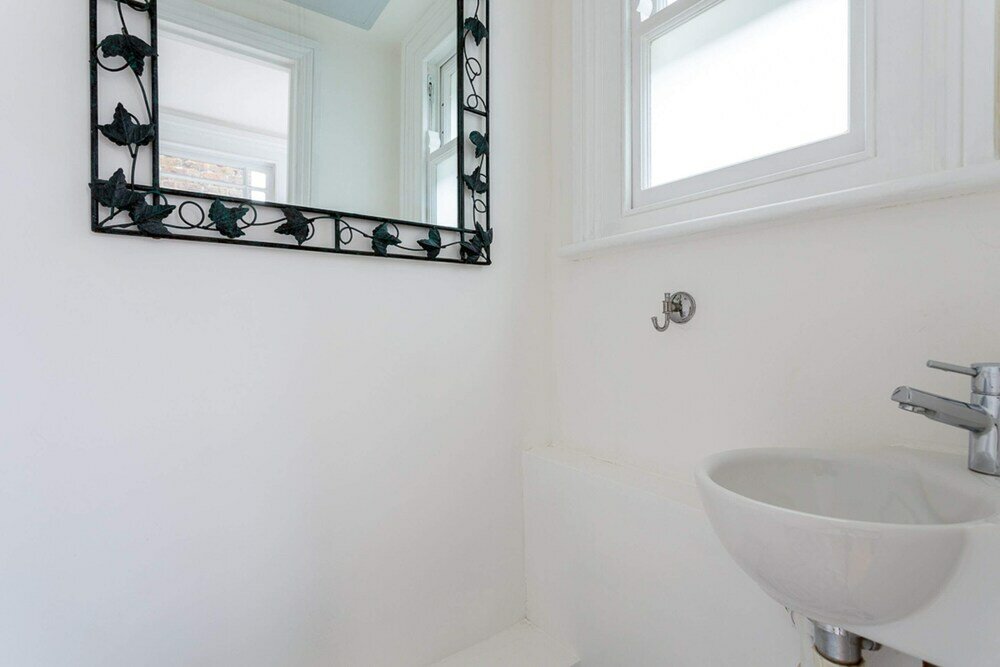 Фото Two Bed Notting Hill Gem