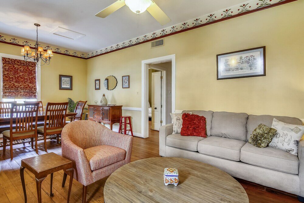 Фото Calico Cottage