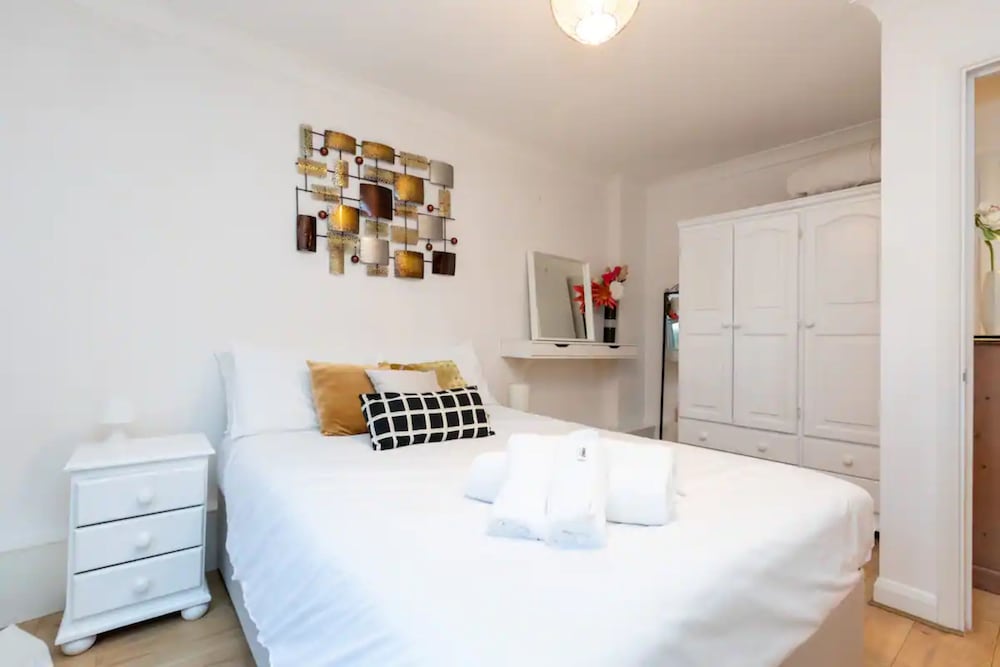 Фото Cosy & Charming 2bd Flat Near Essex Road