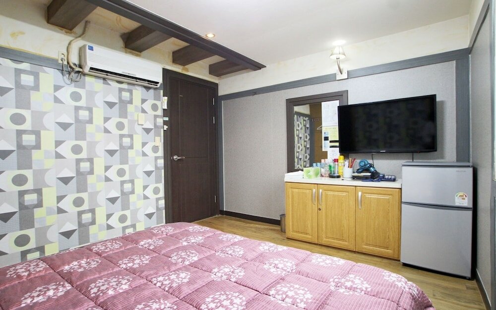 Фото Ulleung Hwangje Hotel