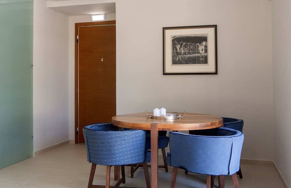 Фото Aethrion Boutique Homes