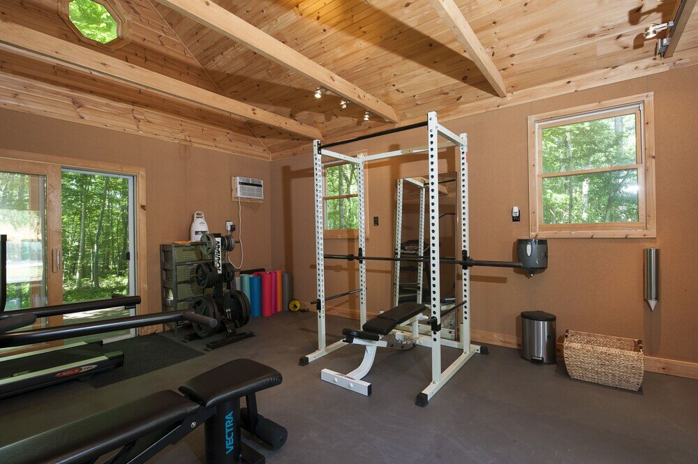 Фото Chatfield Hollow Inn