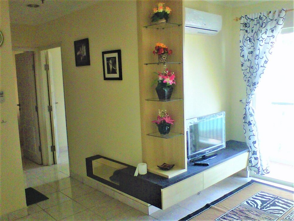 Фото Adaru Apartment