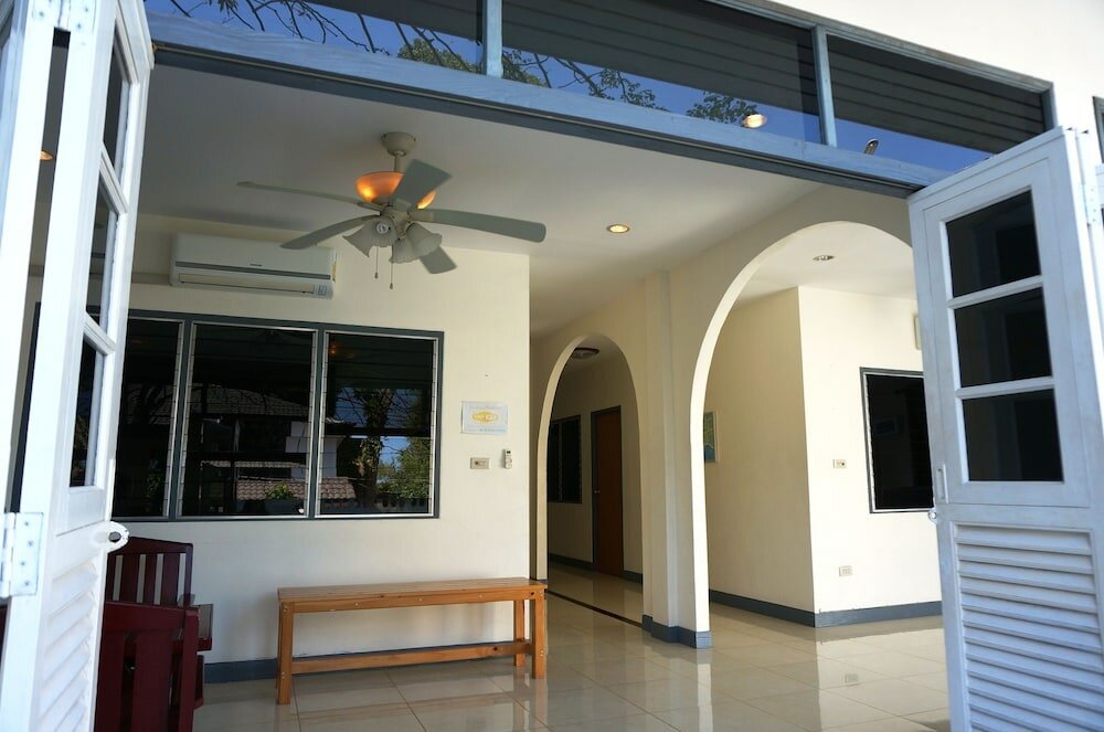 Фото Baan Suksabai Hua Hin