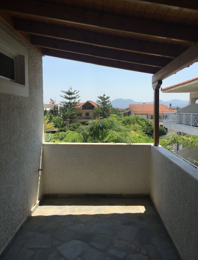 Фото Phoenix Beachside Condos