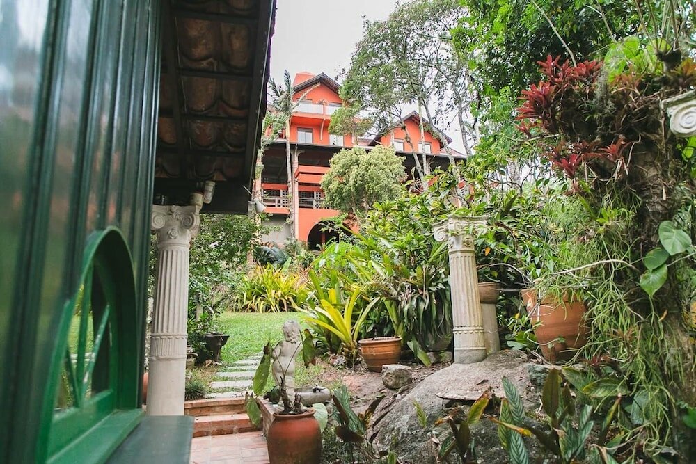 Фото отеля 4