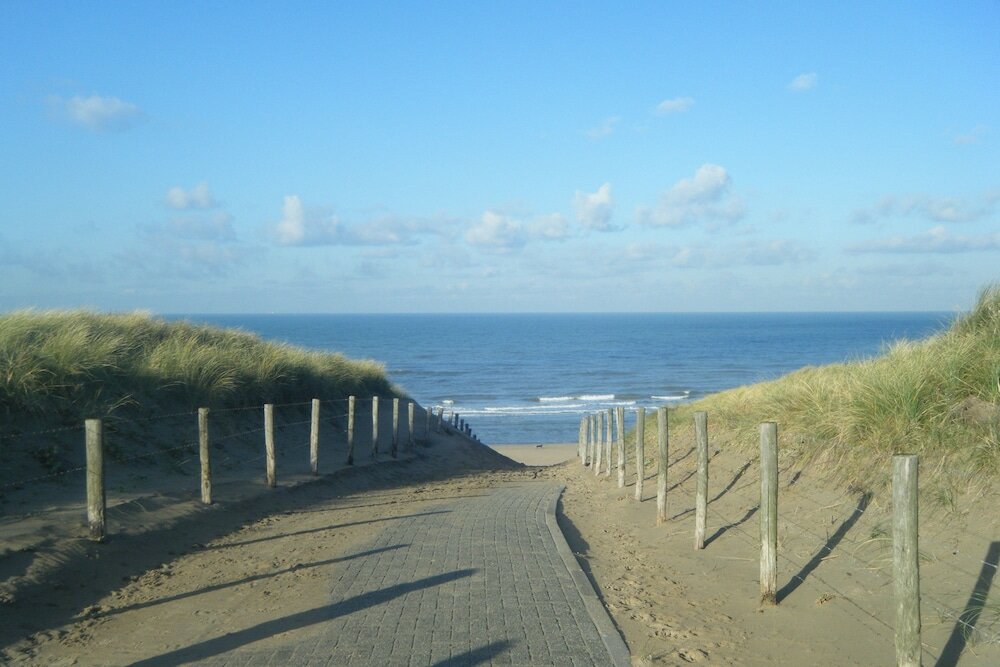 Фото Fletcher Beachhotel Scheveningen