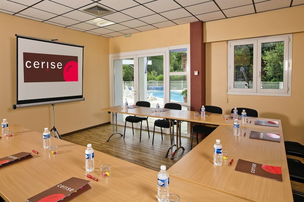 Фото Cerise Dax - Les Jardins du Lac