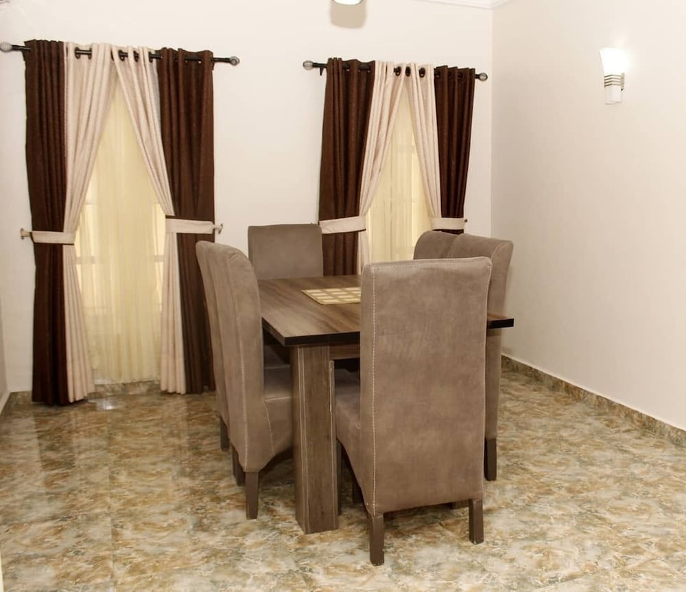 Фото Aden 360 Apartments by Intra