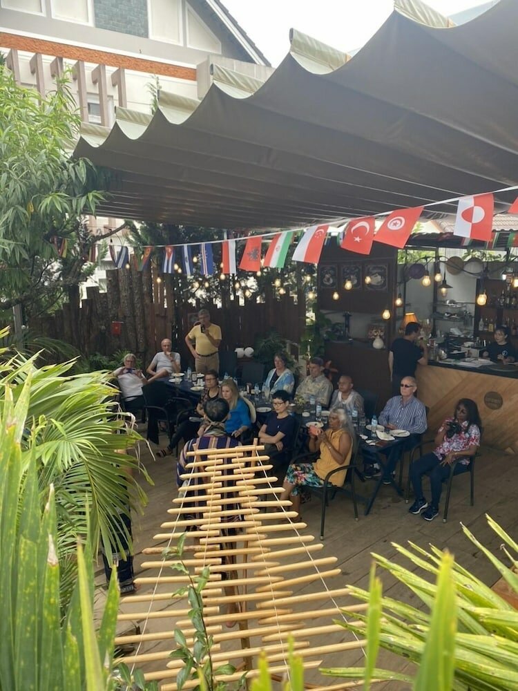 Фото Dalat Blue House Homestay & Cafe