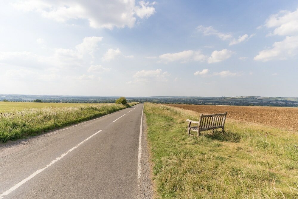 Фото Stunning 2-bed Cottage in Fordwells