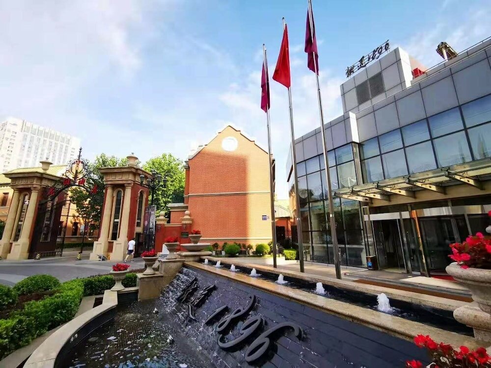 Фото Railway 1896 Garden Hotel