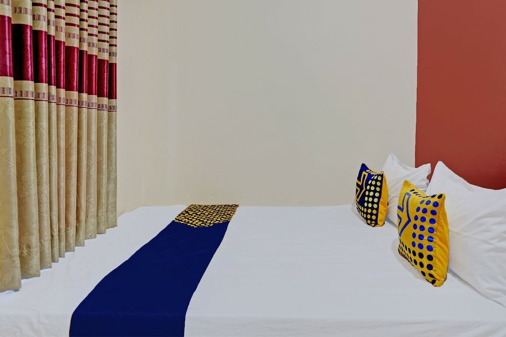 Фото Spot On 92527 Penginapan Kangean Syariah