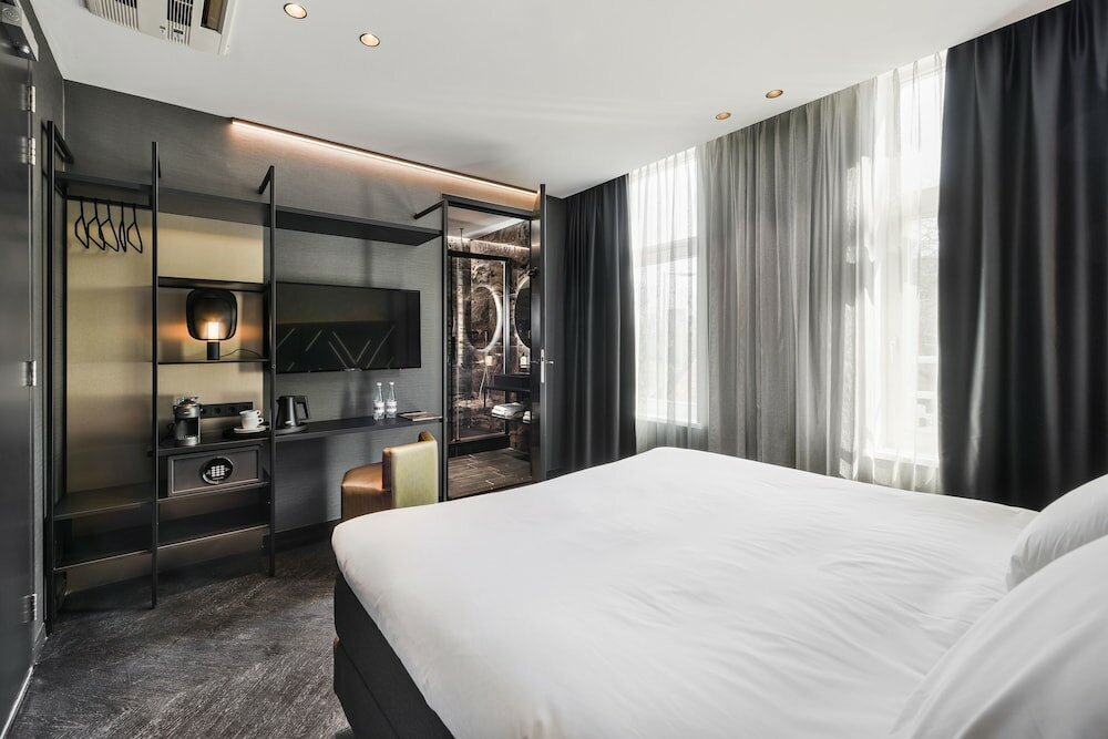 Фото Le Petit Marin Boutique Hotel