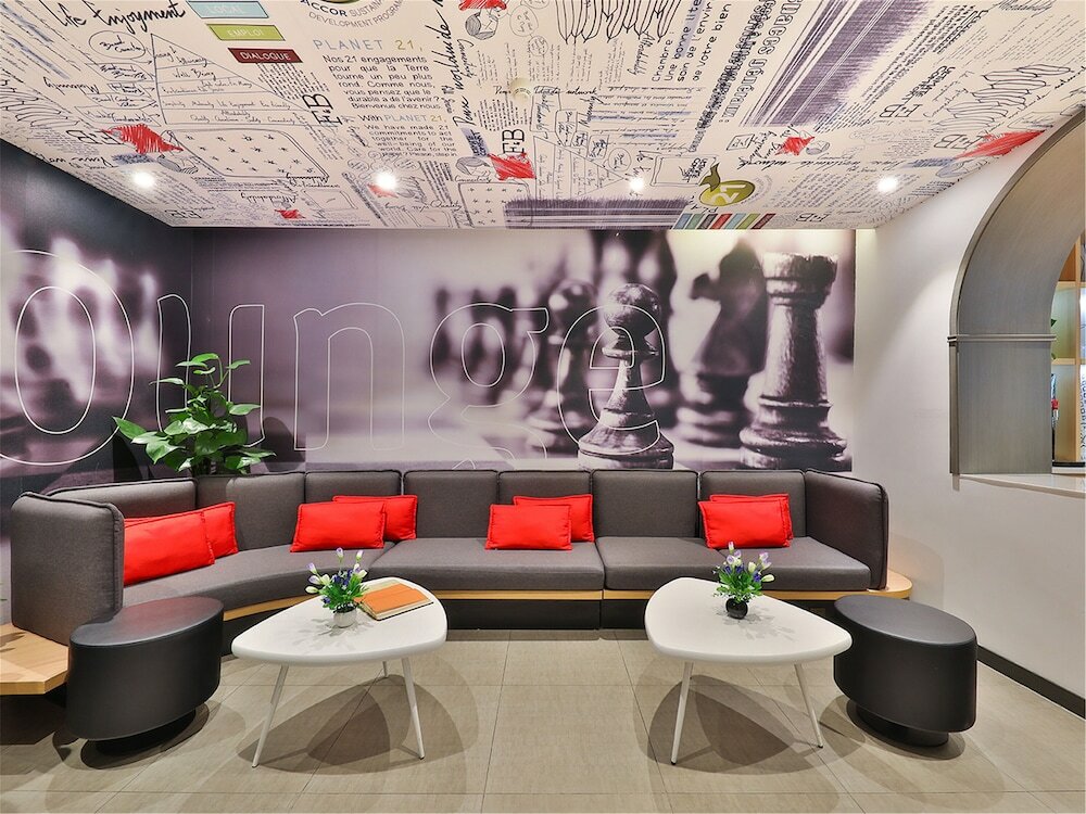 Фото Ibis Beijing Changping Metro Station Hotel