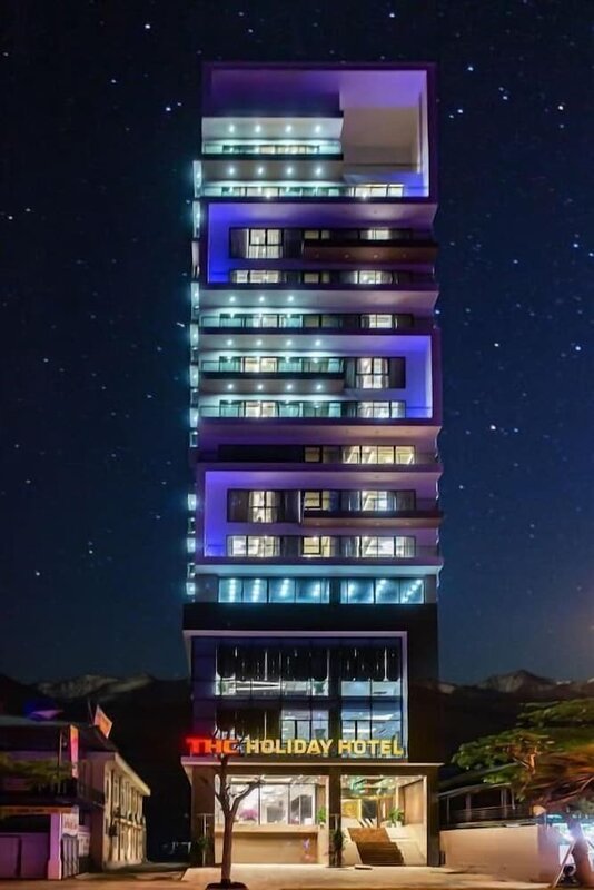 Гостиница Thc Holiday Hotel Sam Son