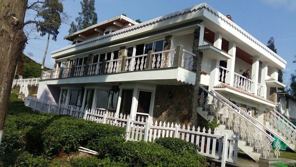 Фото Sourenee Tea Estate & Boutique Resort