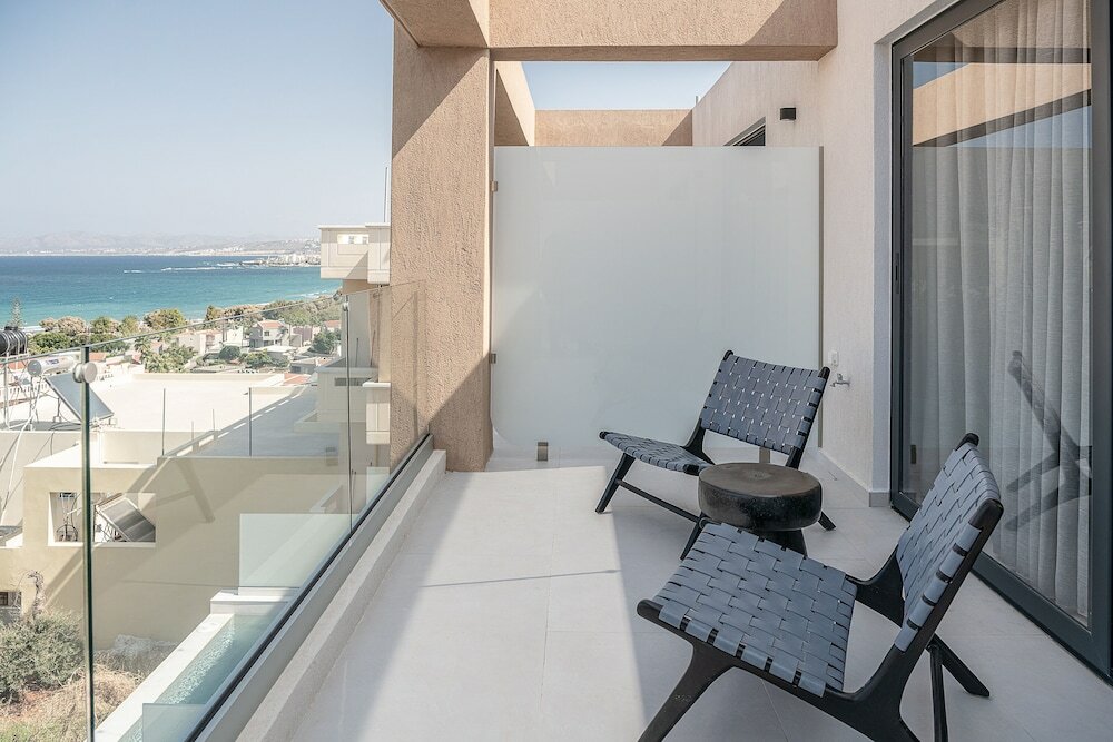 Фото Nuovo Luxury Suites