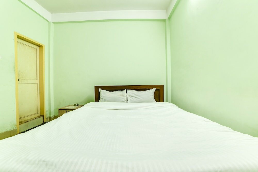 Фото Spot On 62000 Hotel The Raj Palace