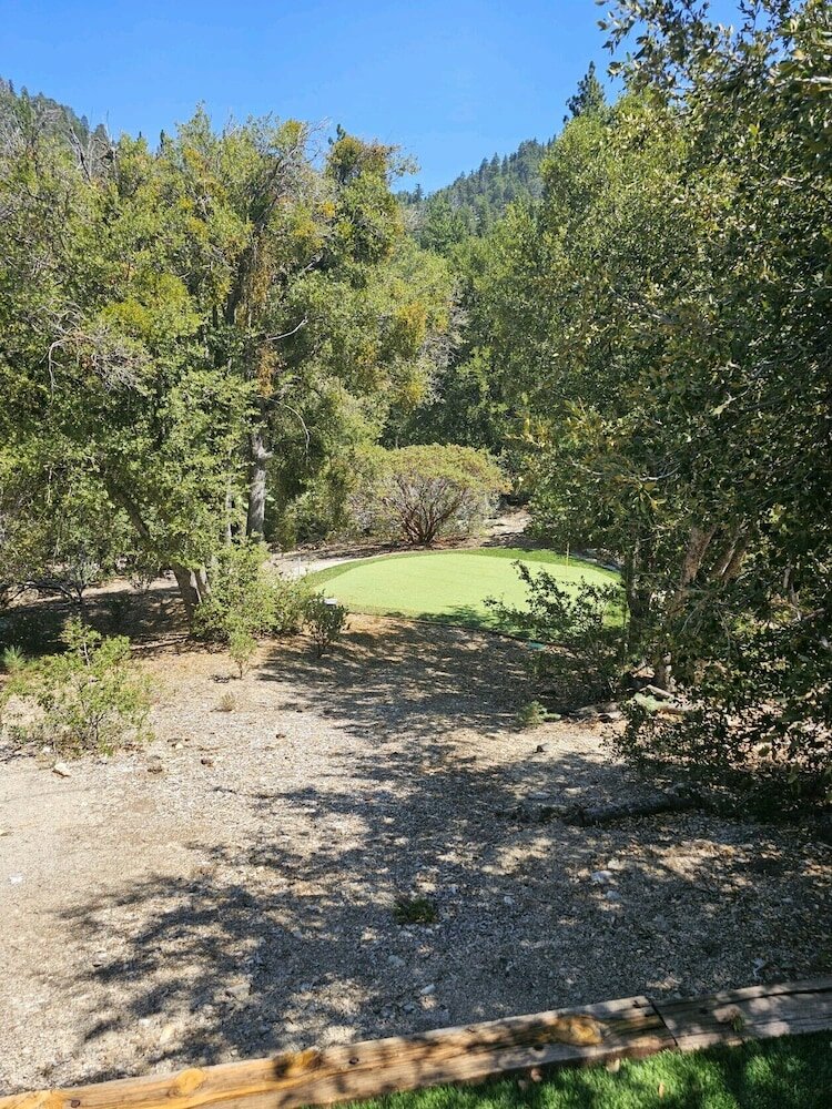 Фото Alhatti Christian Resort