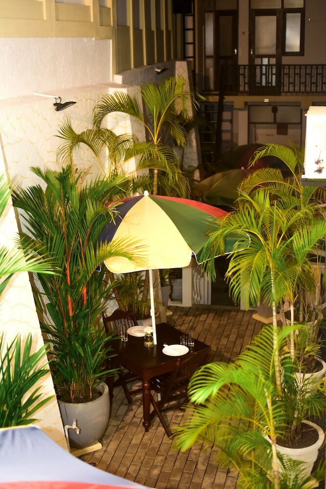 Фото New Old Dutch House - Galle Fort