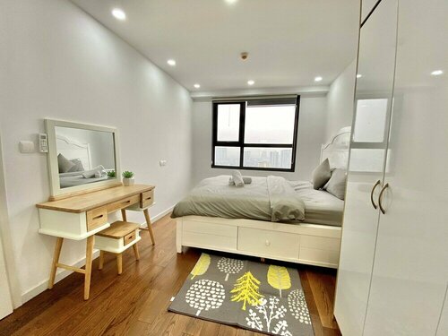 Гостиница Luxury Apartment Vinhomes D'Capitale в Ханое