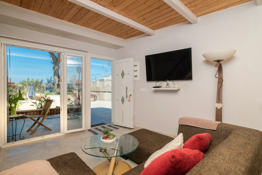 Фото Sweet Cottage Retreat