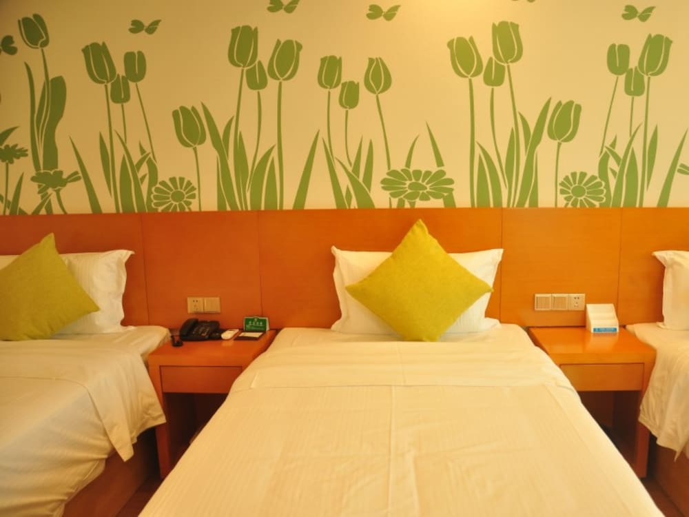 Фото GreenTree Alliance Sanya Jiyang District Yalongwan Road Hotel