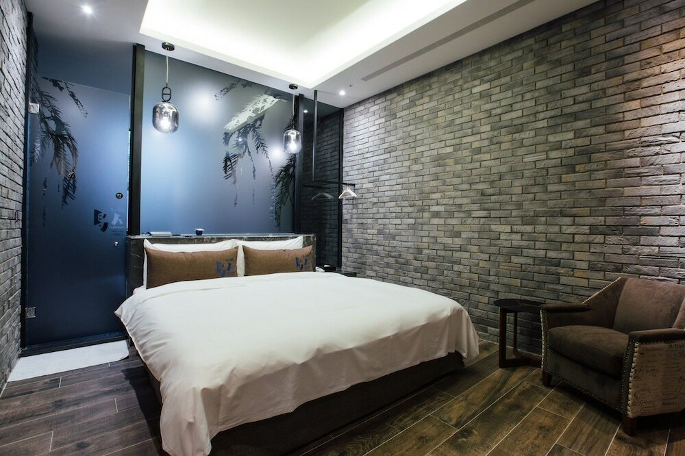 Фото Birdman Motel