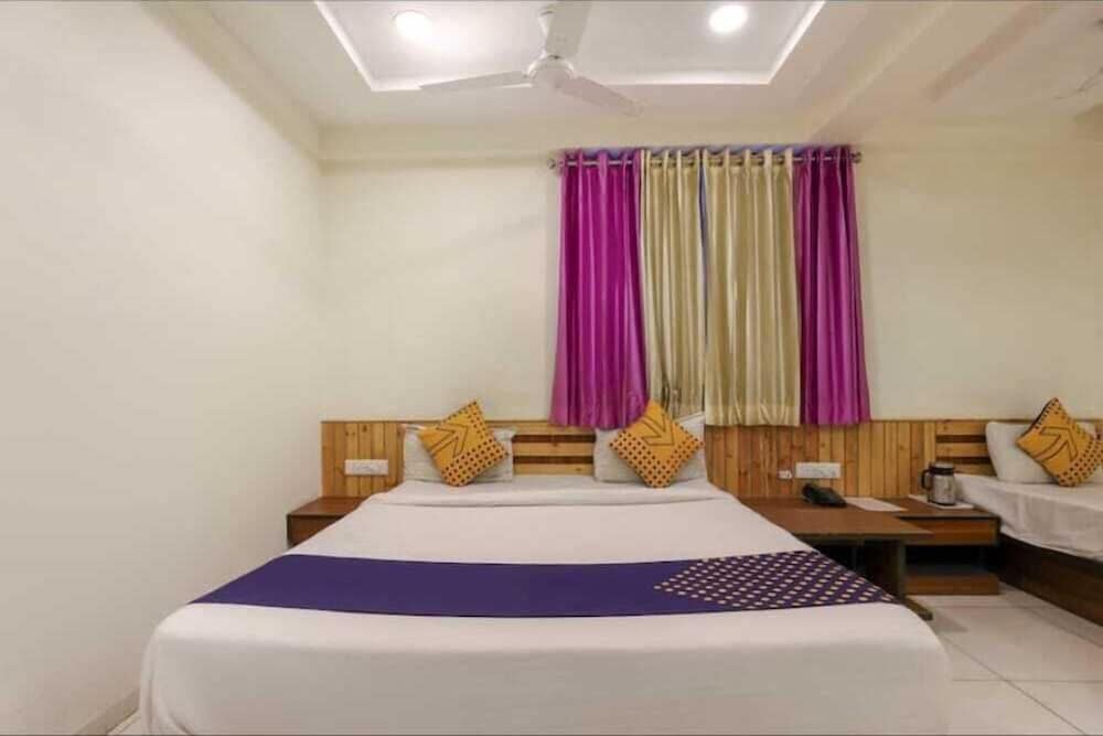 Фото Everest Hotel