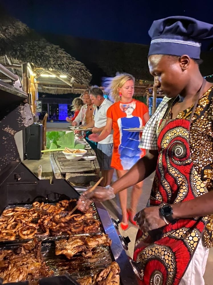 Фото Shamba Village Hotel