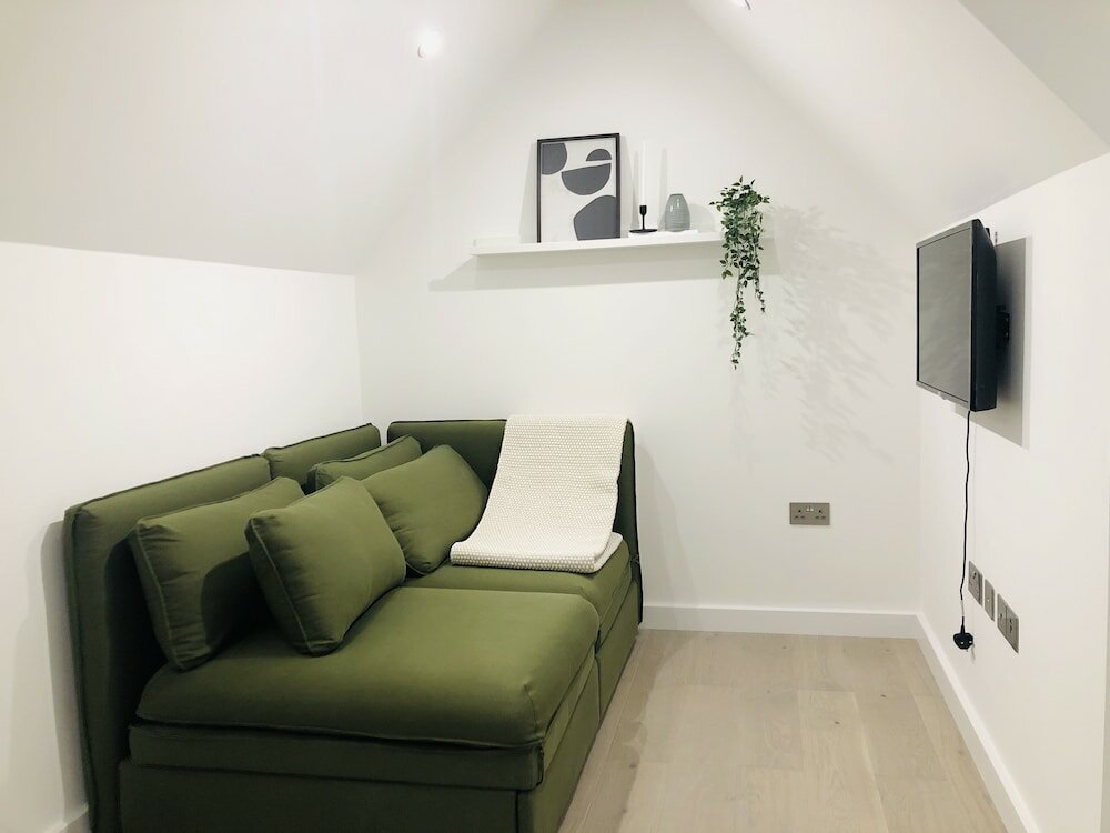 Фото Perfect Holiday Escape - 1 and 2 Bedroom Deluxe Apartments at Liverpool Street