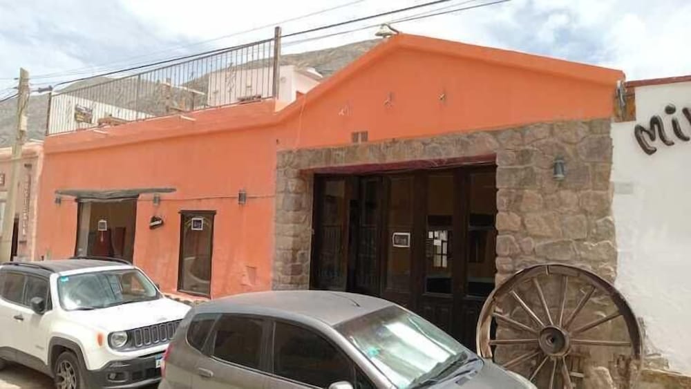 Фото отеля 1