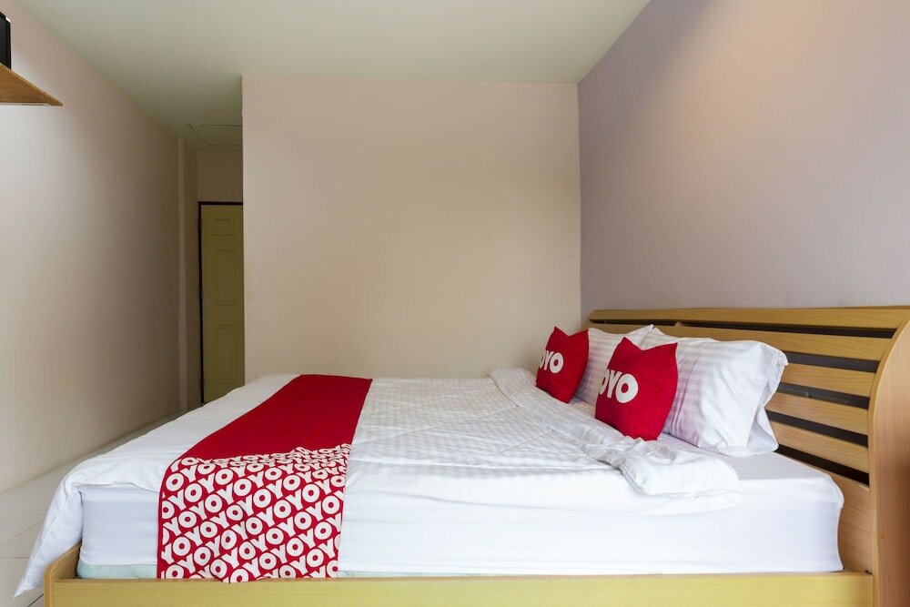 Фото Oyo 75356 Thipsiri Lodge