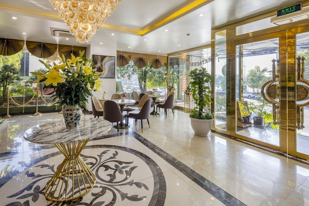 Фото Diamond Luxury Hotel