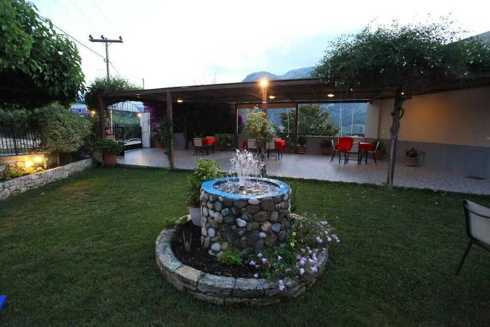 Фото Argiroupolis Maria Rooms