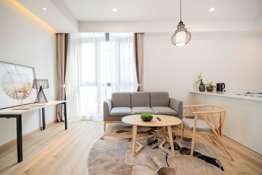 Фото Suisse Place Shanghai